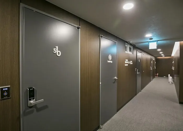 Philstay Myeongdong Station Seúl